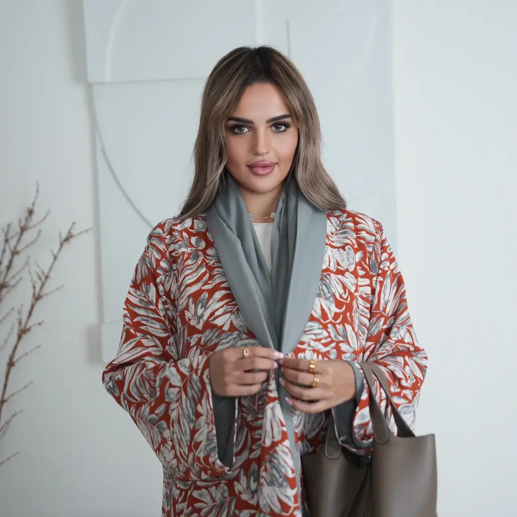 Noun Abaya 5 - Limited