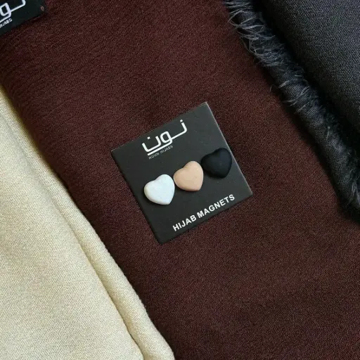 [NOUN-0099] Hijab magnets 